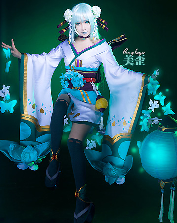 知名Coser美歪扮演阴阳师鬼王青行灯